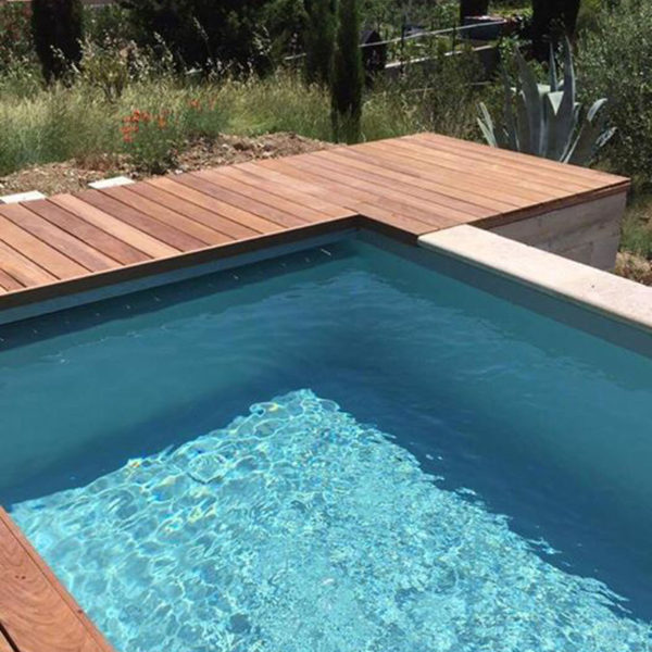 Piscine Béton Avec Couverture Immergée - Atout Piscine